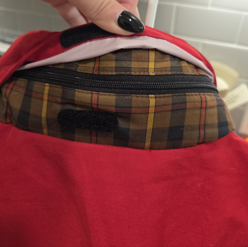 Pendleton Women's Red Hooded Jacket - image 6